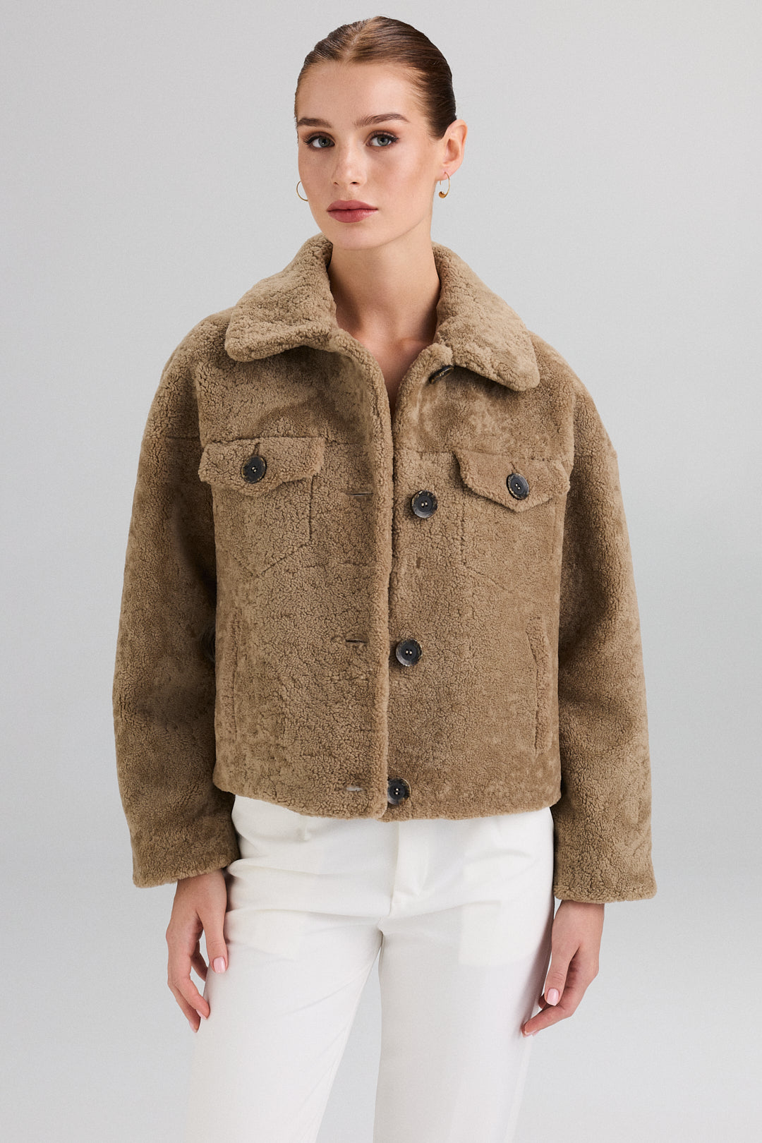 Short lamb fur jacket